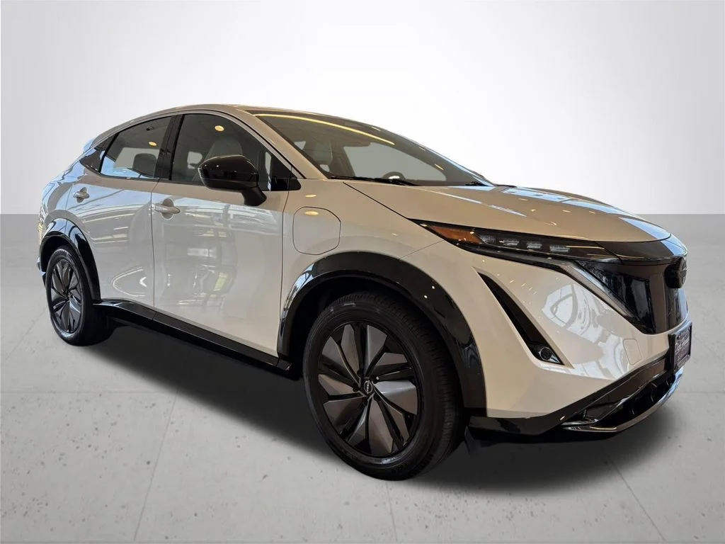 Certified Used 2024 White Nissan ENGAGE image 6