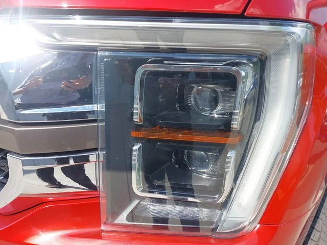 Used 2023 Red Ford King Ranch image 30