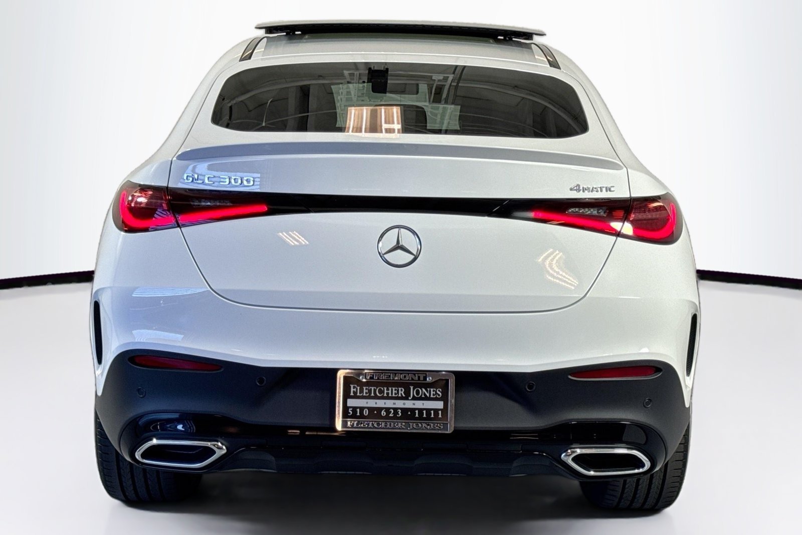New 2026 Polar White Mercedes-Benz GLC 300 image 6