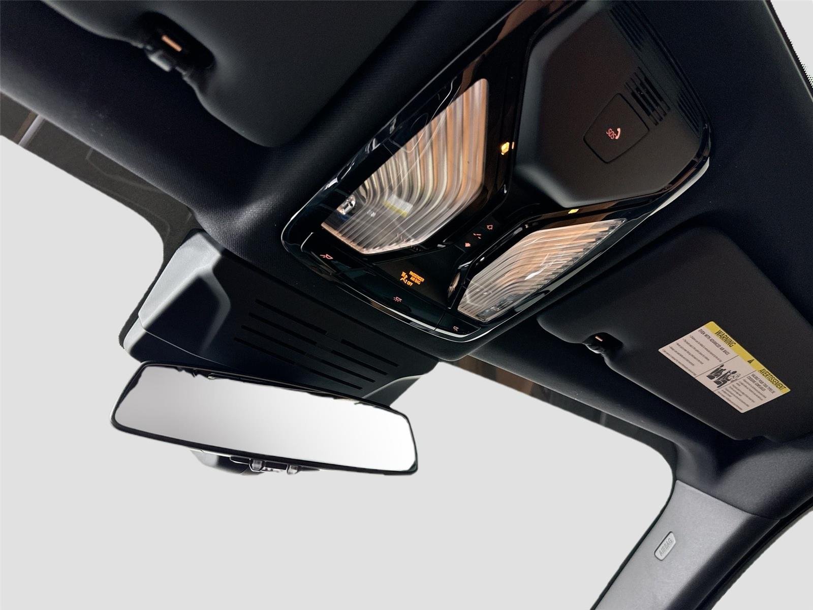 New 2026 Mineral White Metallic BMW xDrive50e image 21