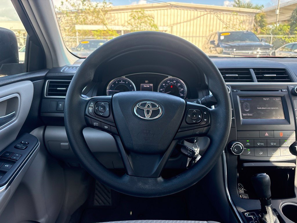 Used 2016 Red Toyota LE image 22