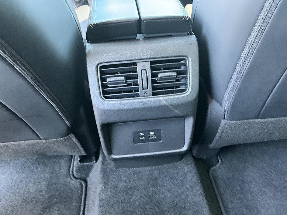 Certified Used 2023 Gun Metallic Nissan SV image 5