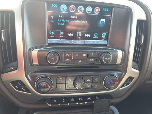 Used 2018 Summit White GMC SLT image 19