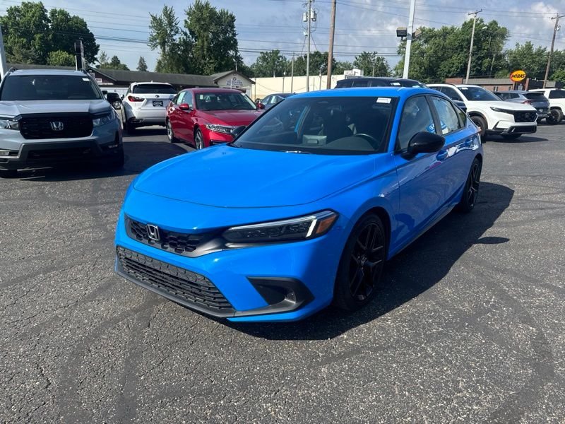 Used 2024  Honda Sport image 3
