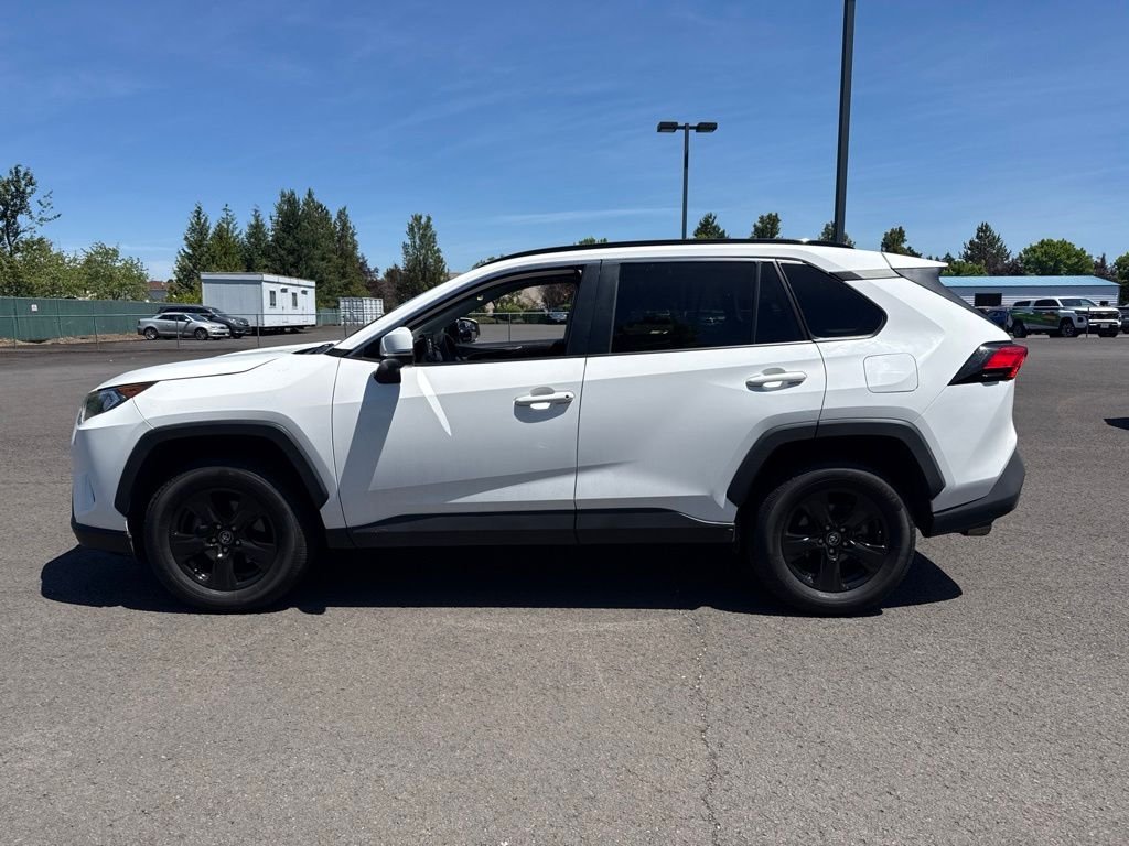 Used 2021 Super White Toyota XLE image 3