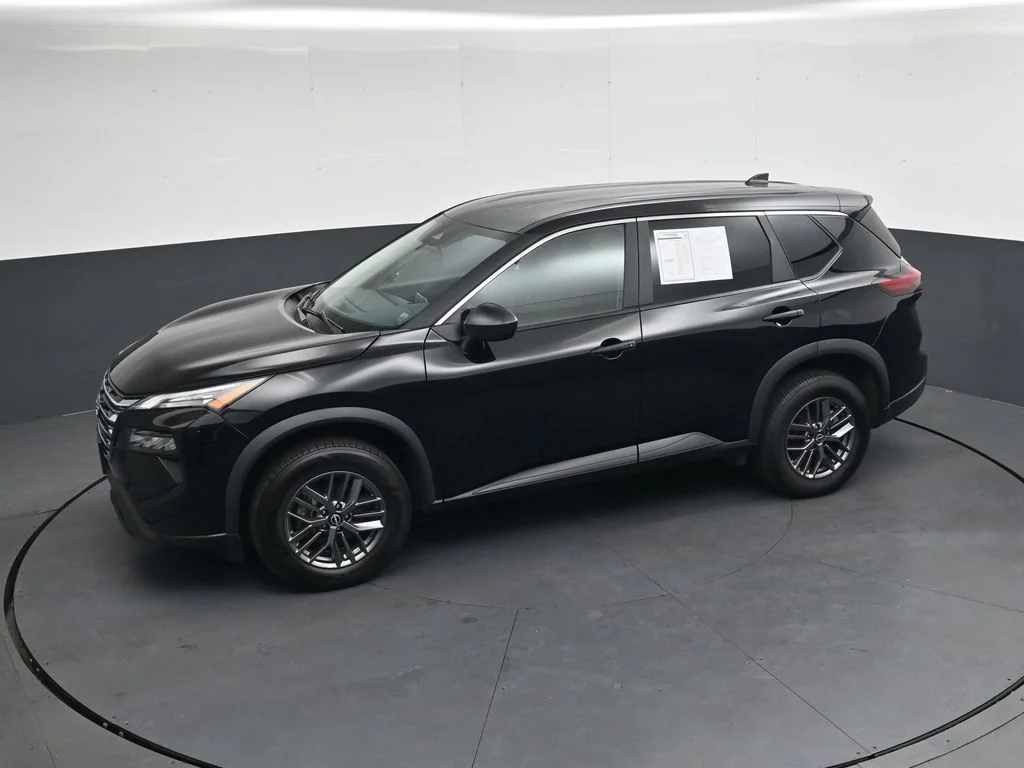 Used 2024 Black Nissan S image 31