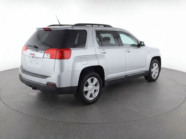 Used 2013 Silver GMC SLE-2 image 6