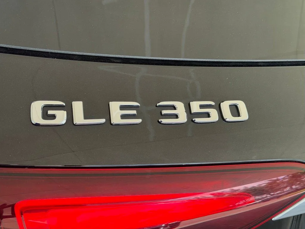 Used 2025 Black Mercedes-Benz GLE 350 image 17