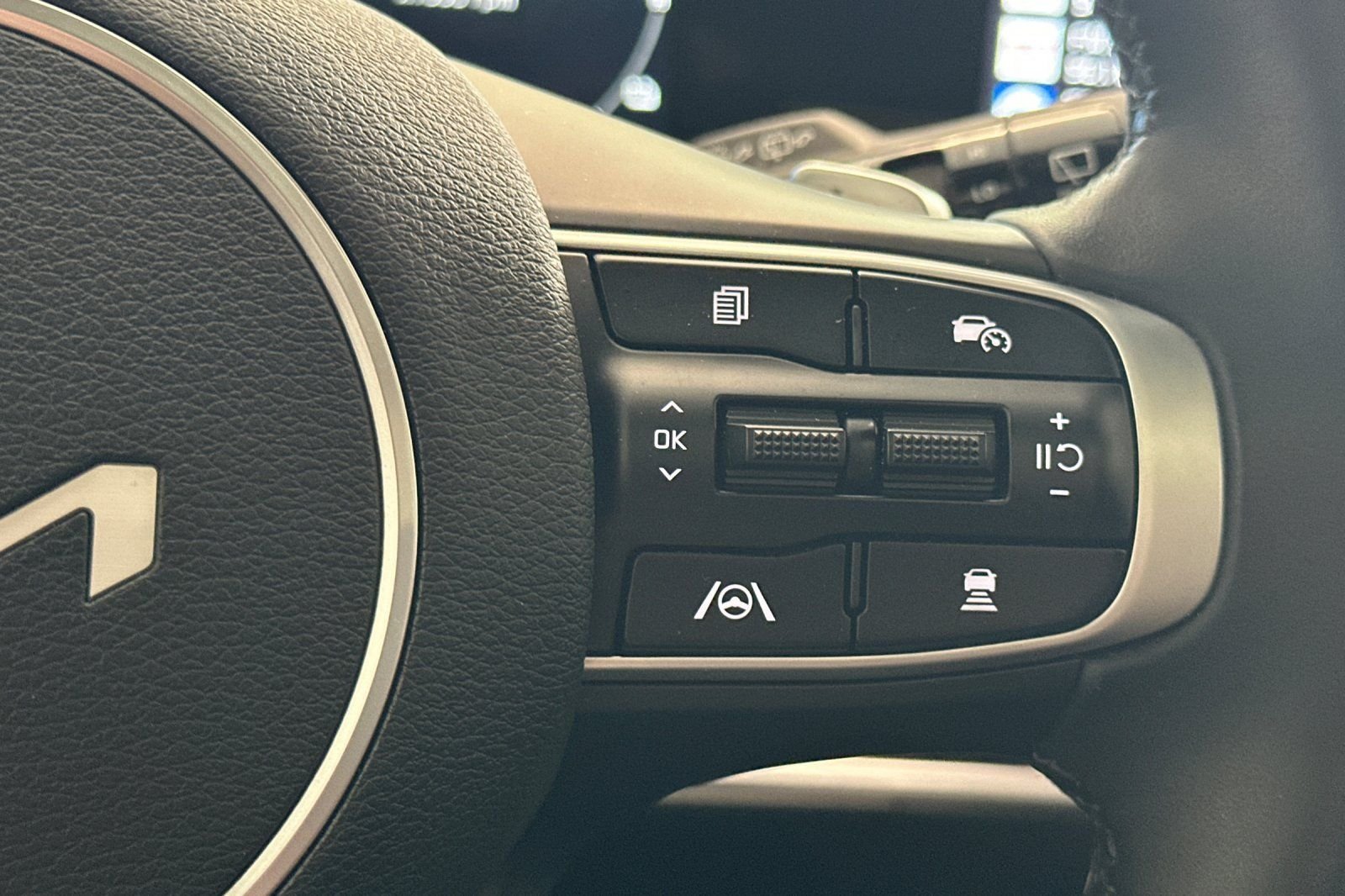 Certified Used 2025 Gray Kia X-Line Prestige image 30