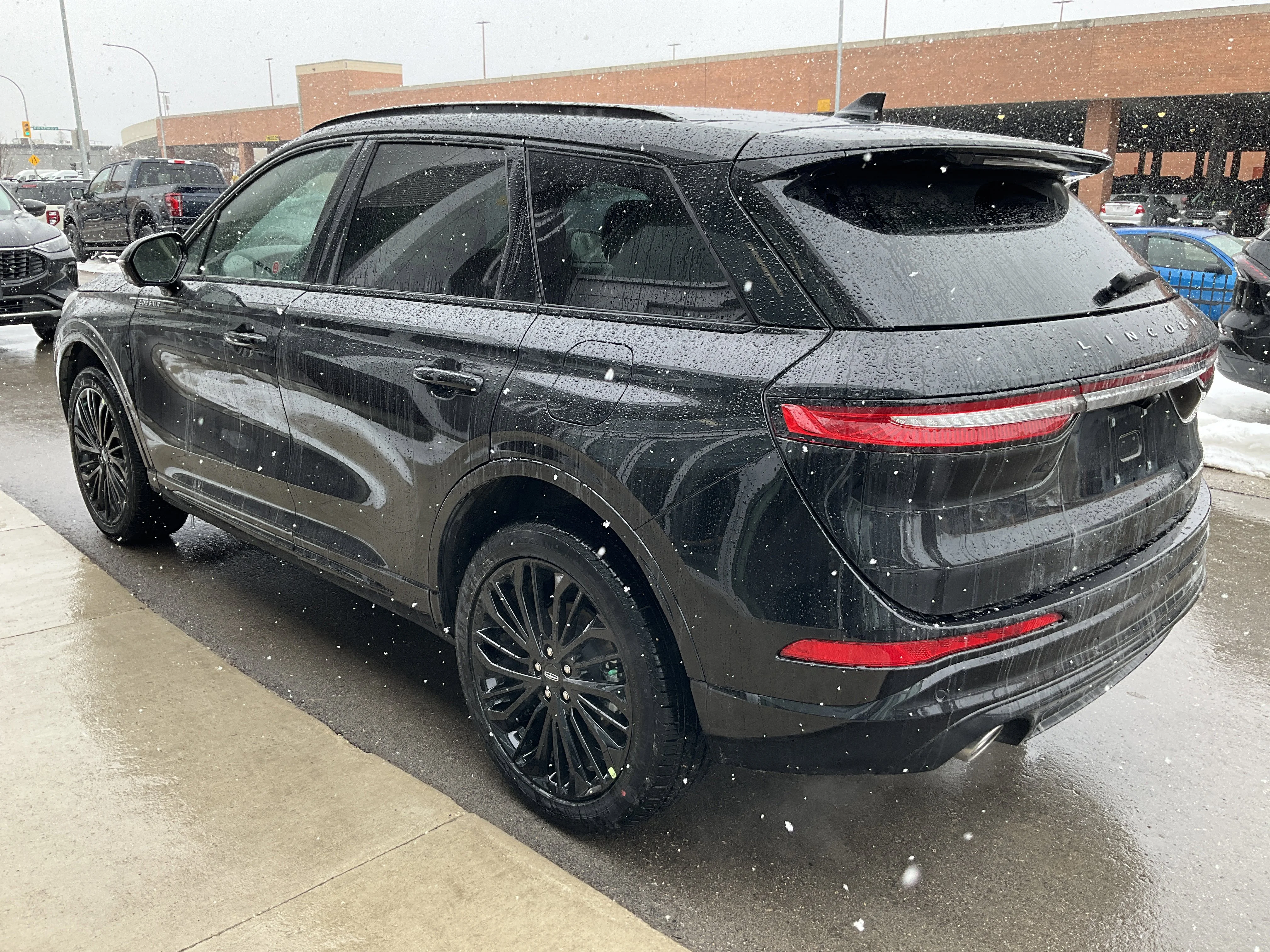 New 2025 INFINITE BLACK MET CC Lincoln Reserve image 5