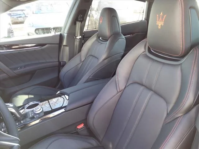 Used 2024 White Maserati Modena image 12