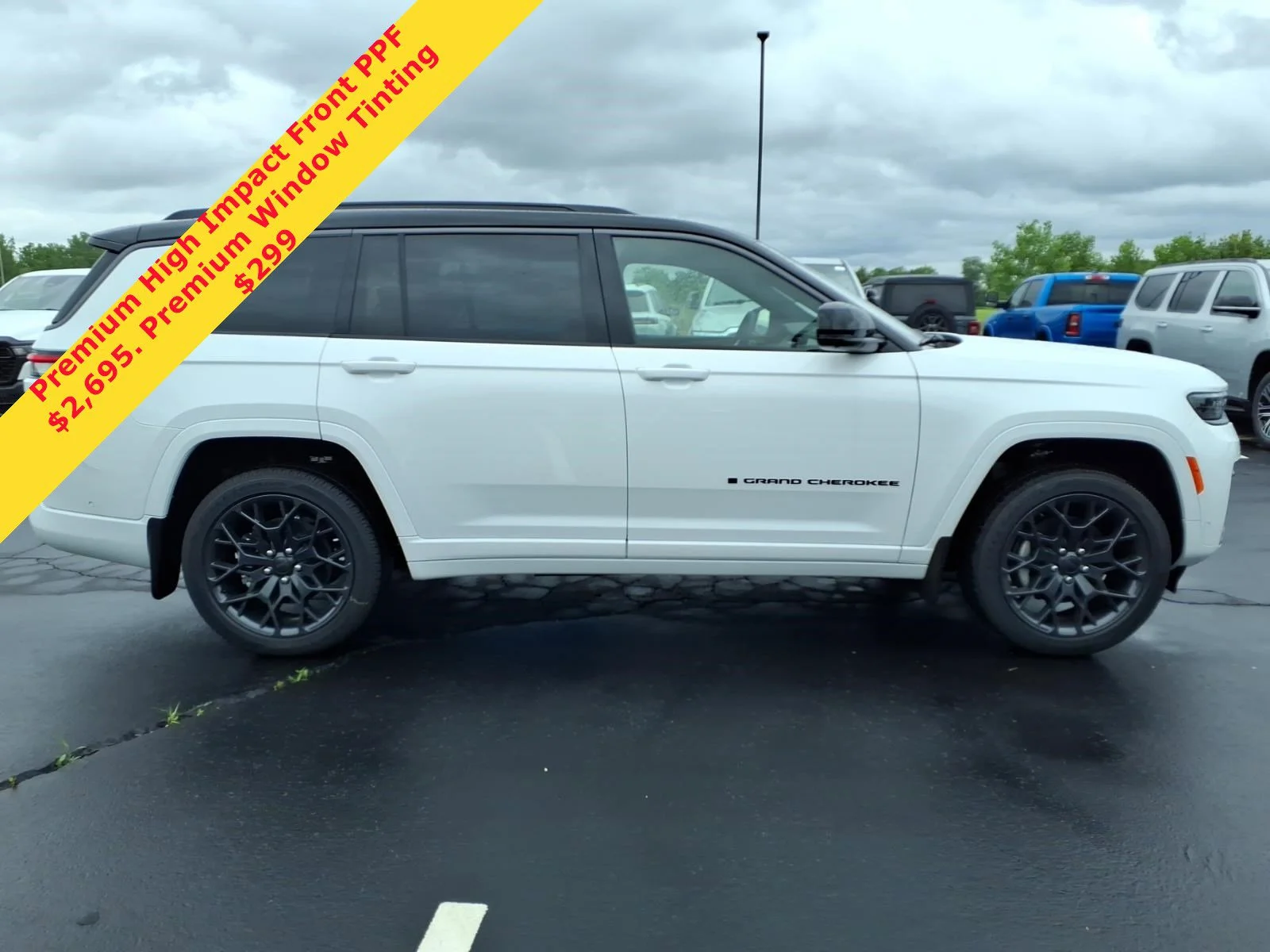 New 2026 Bright White Clear-Coat Exterior Paint Jeep Summit image 19