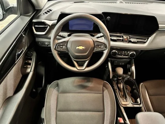 Used 2025 Gray Chevrolet LT image 12