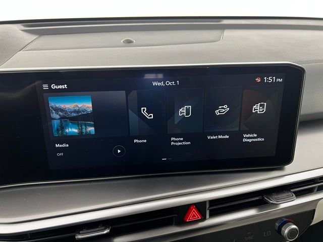 New 2026 White Kia S image 20