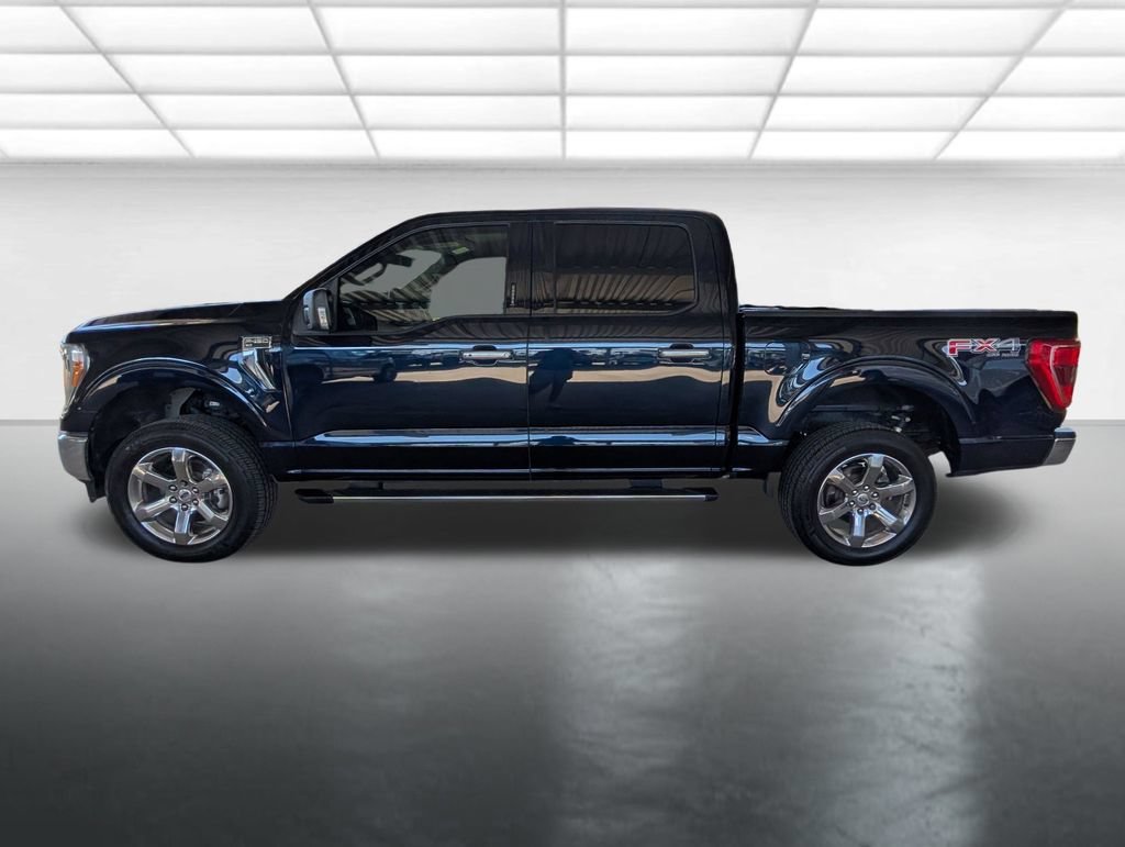 Used 2022 Blue Ford XLT image 25