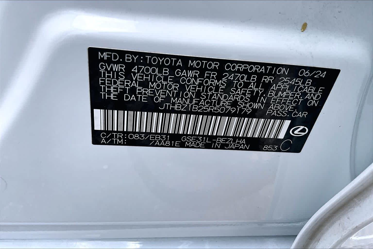 Used 2024 Ultra White Lexus F SPORT Design image 35