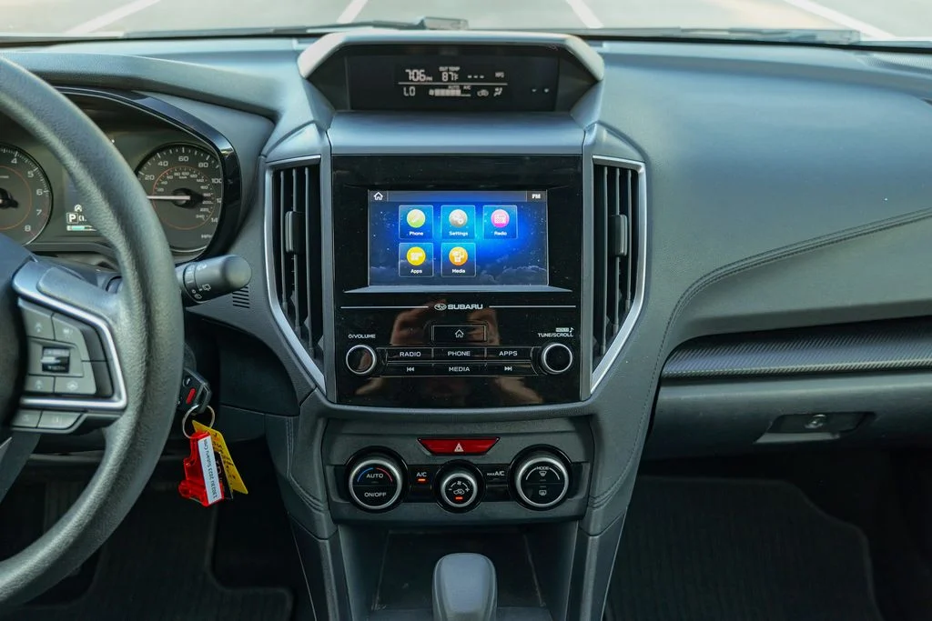 Used 2023 Ice Silver Metallic Subaru Base image 44