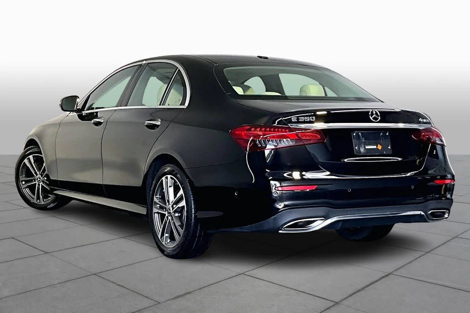 Used 2021 Black Mercedes-Benz E 350 image 21