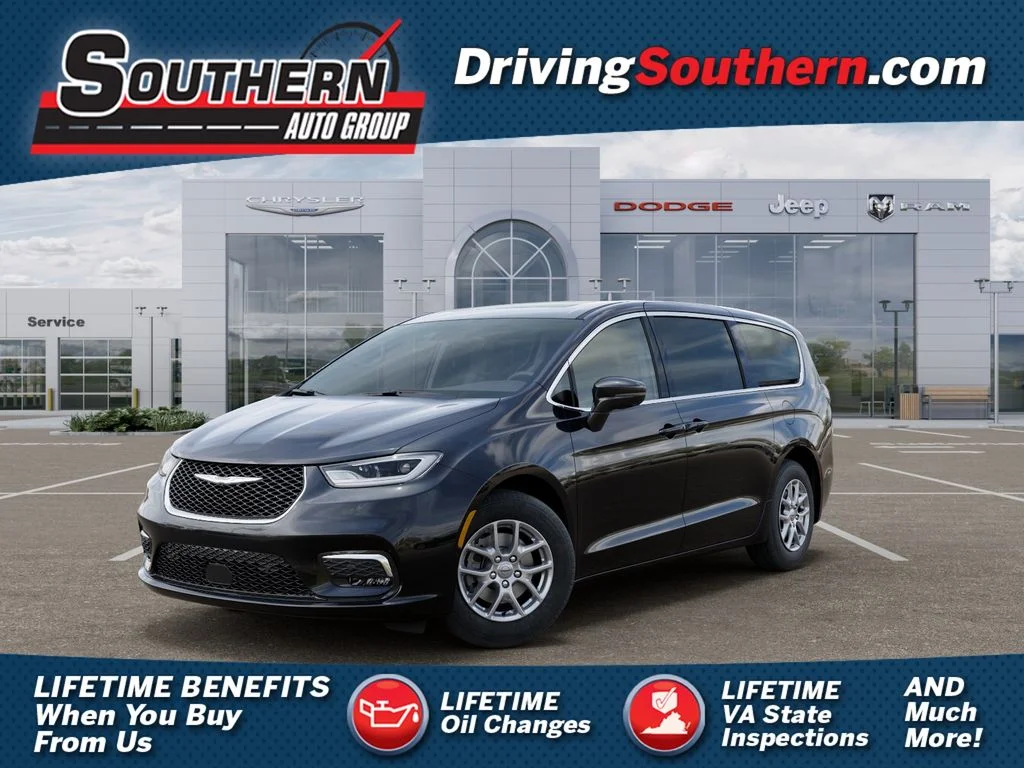 2026 Chrysler Pacifica Select's photo