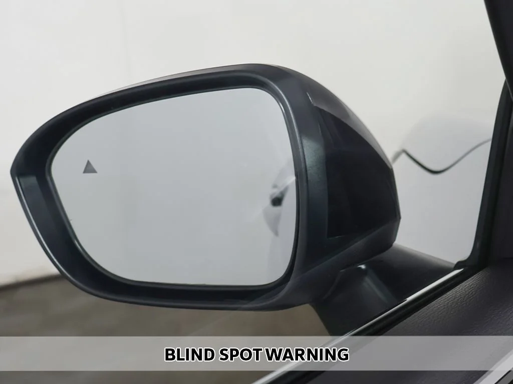 New 2026 White Mitsubishi LE 1.5T 2WD image 5