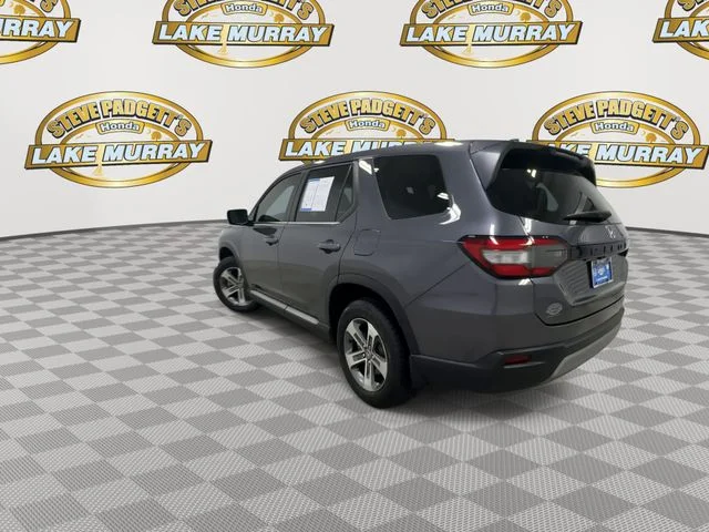 Certified Used 2025 Modern Steel Metallic Honda EX-L image 9