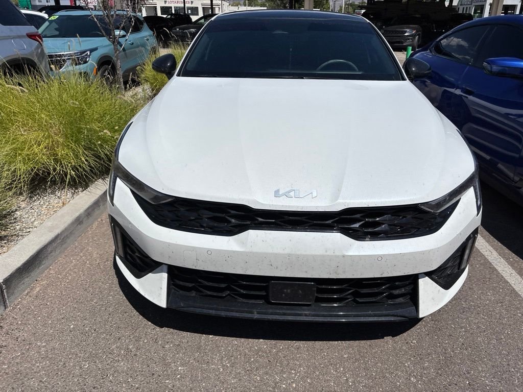 Used 2025 White Kia GT-Line image 6