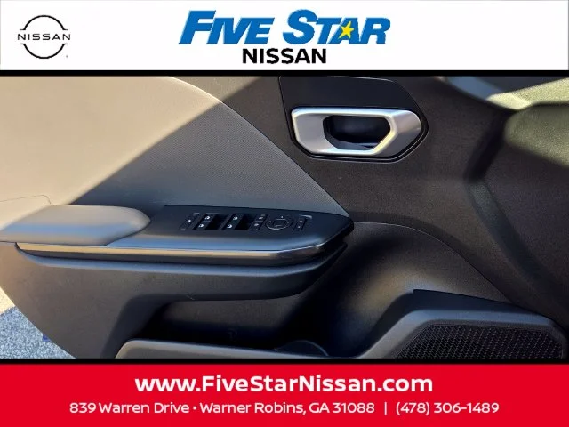 Used 2025 Blue Kia LXS image 30