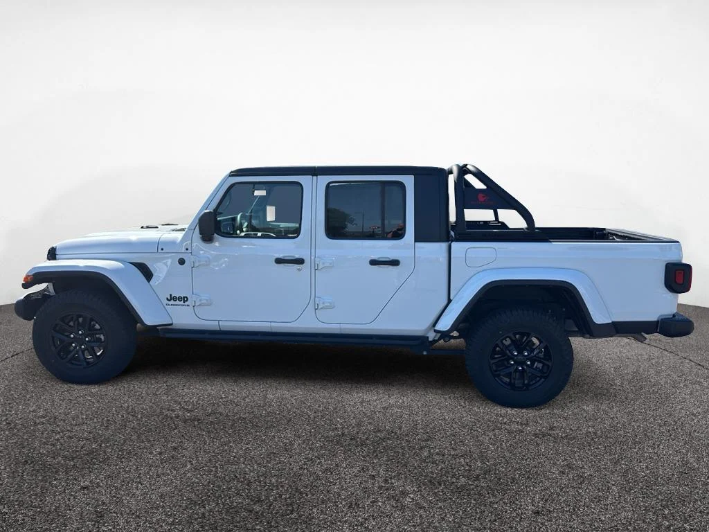 2023 Jeep Gladiator Sport S's photo