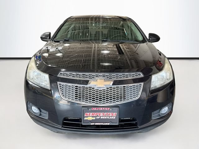 Used 2011 BLACK GRANITE METALLIC Chevrolet LT w/1LT image 4