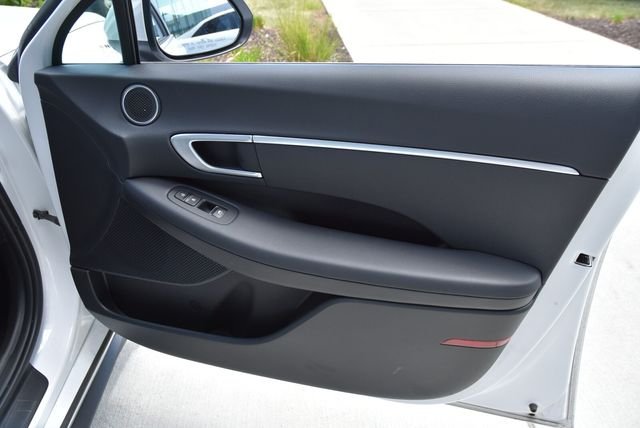 2025 Hyundai Sonata SE - Photo 13