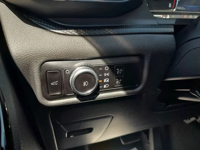 Used 2023 Gray Metallic Ford ST-Line image 18