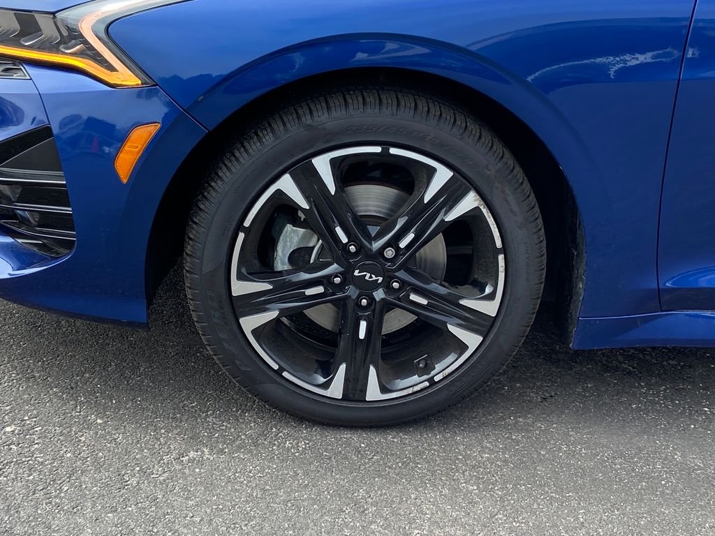 2024 Kia K5 GT-Line - Photo 8