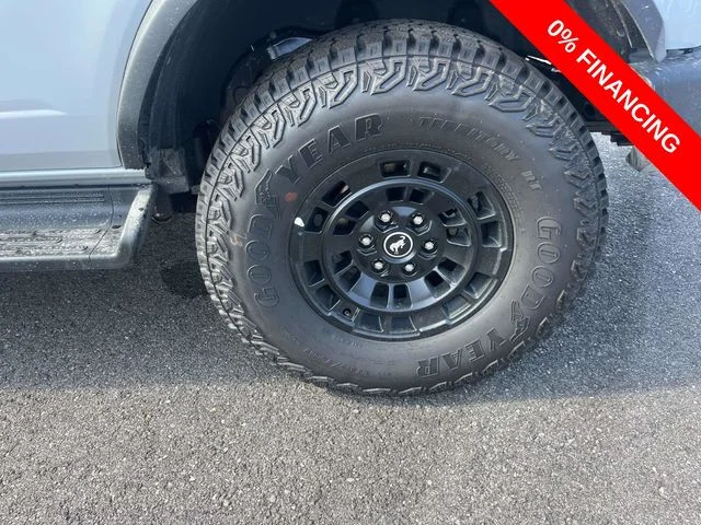 New 2026 Avalanche Gray Ford Outer Banks image 7