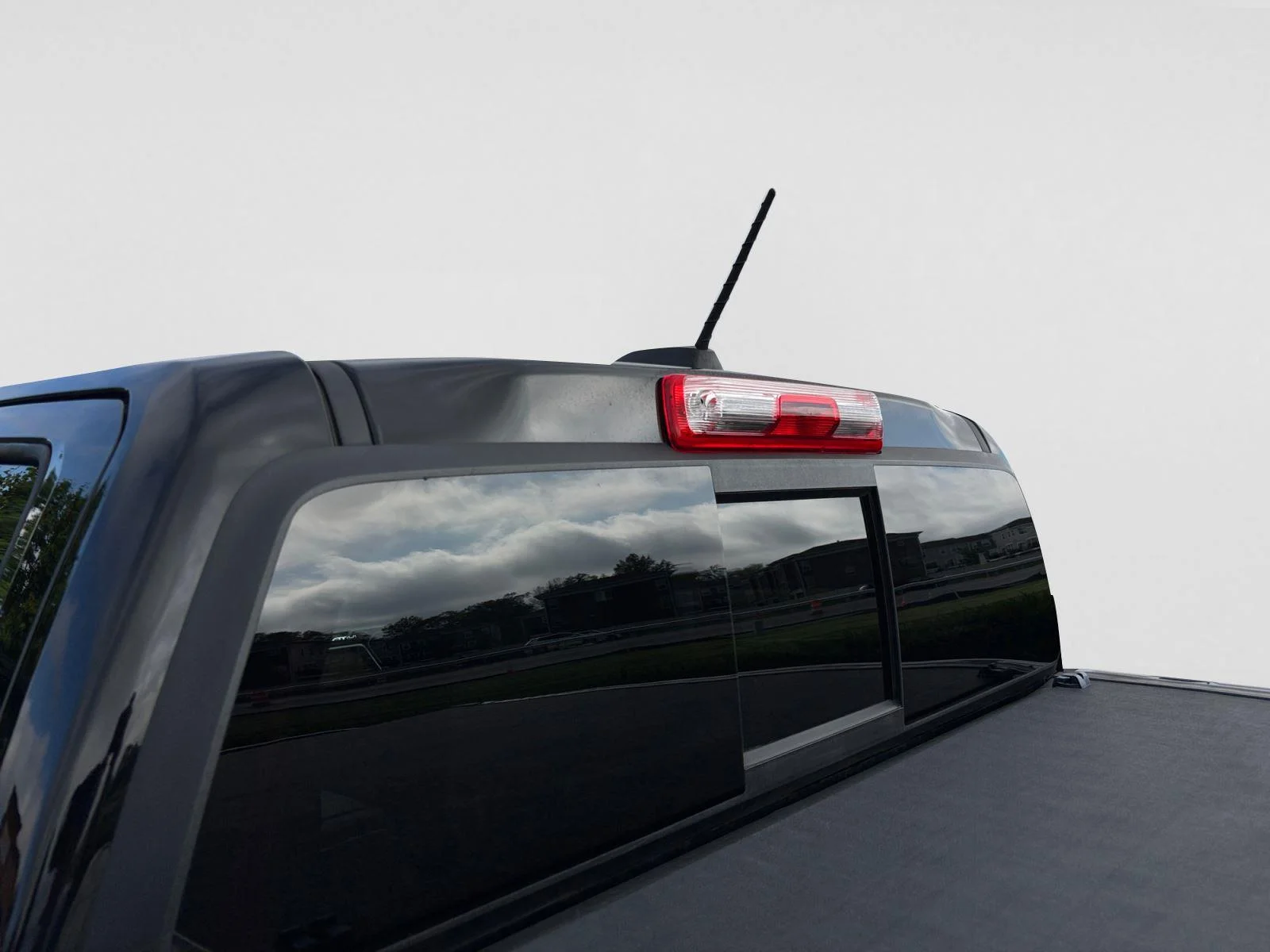 Used 2023 Onyx Black GMC 4WD AT4 image 55