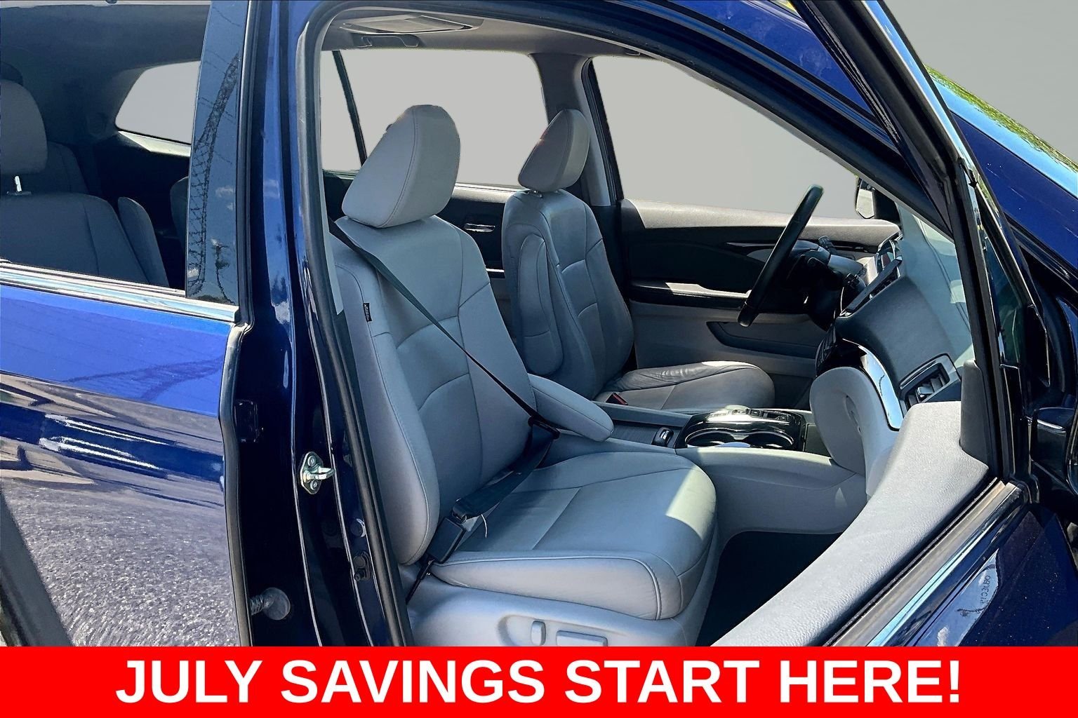 Used 2020  Honda Touring image 33