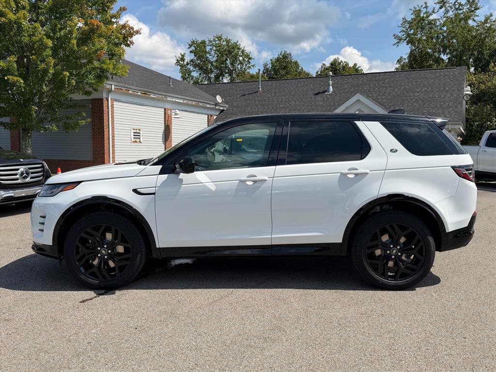 New 2026 Fuji White Land Rover Landmark image 2