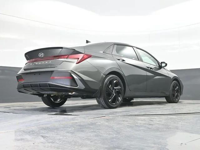 New 2026 Gray Hyundai SEL Sport image 26