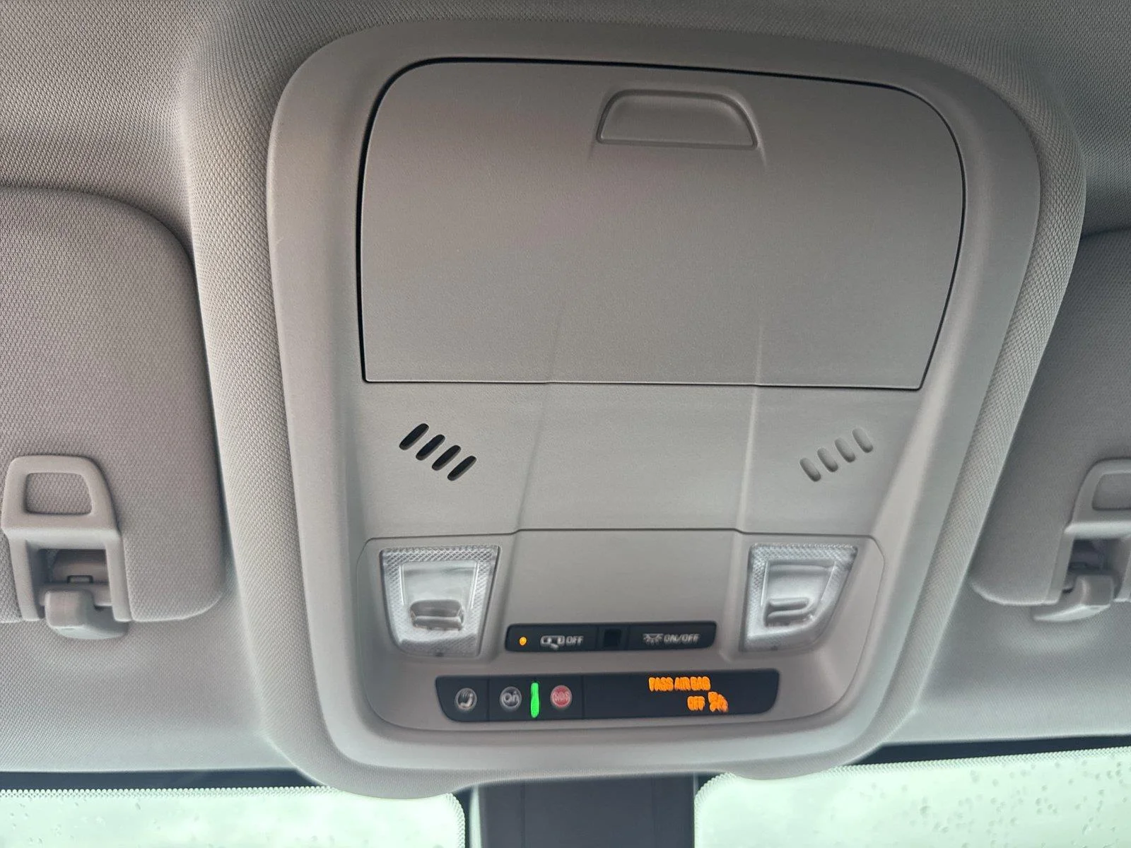 Used 2023 SUMMIT WHITE Chevrolet LT image 32