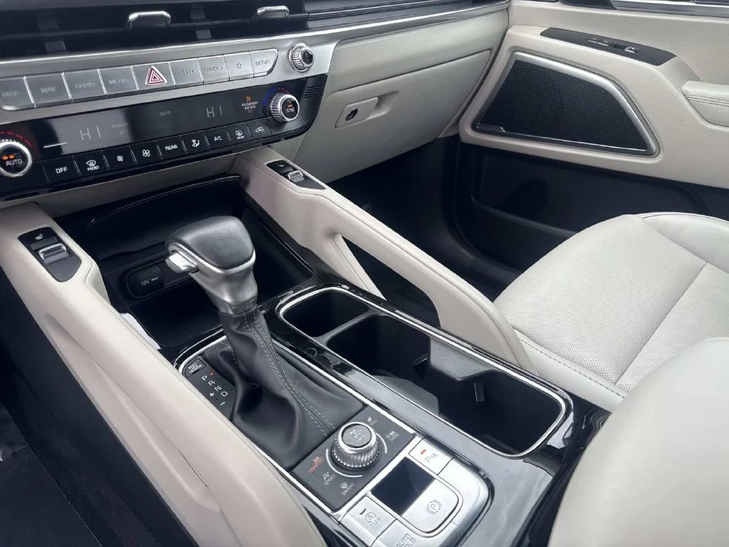 Used 2024 Gray Kia S image 24