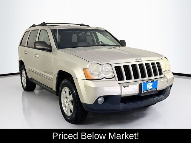 Pre-Owned 2010 Jeep Grand Cherokee Laredo