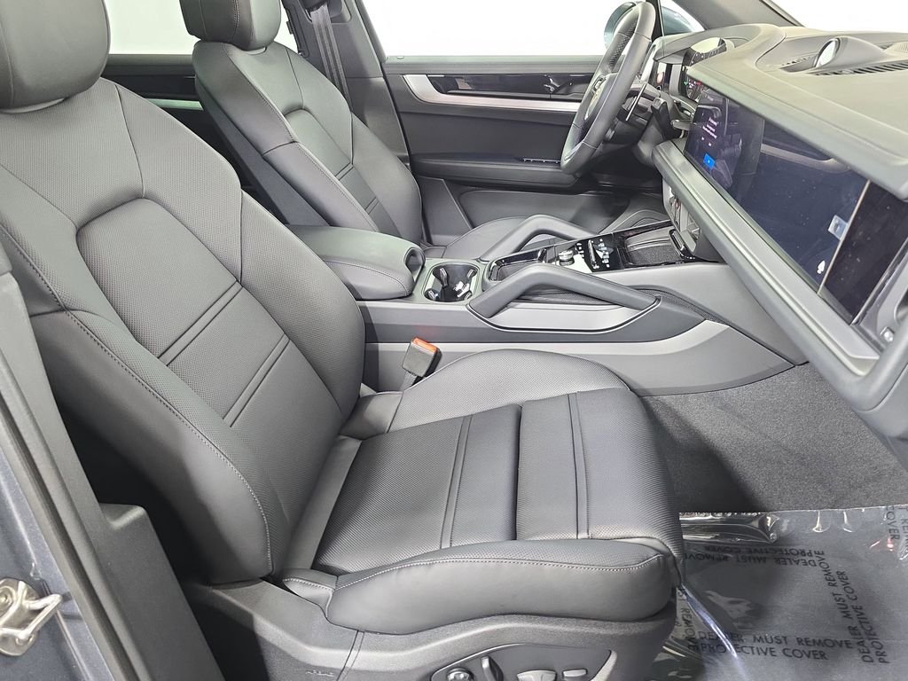New 2026 Vanadium Grey Metallic Porsche S image 27
