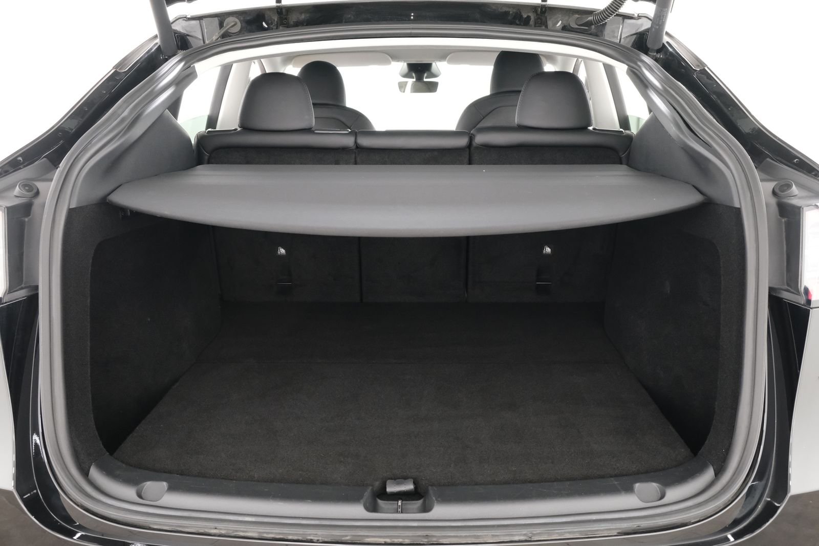 Used 2024 Solid Black Tesla Long Range image 35