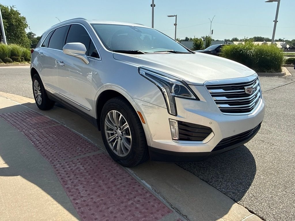 Used 2018 Silver Cadillac Luxury image 3