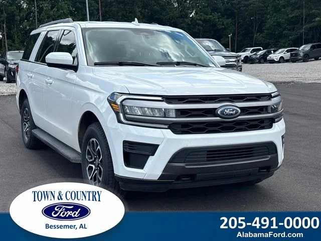 Used 2024 White Ford XLT image 1