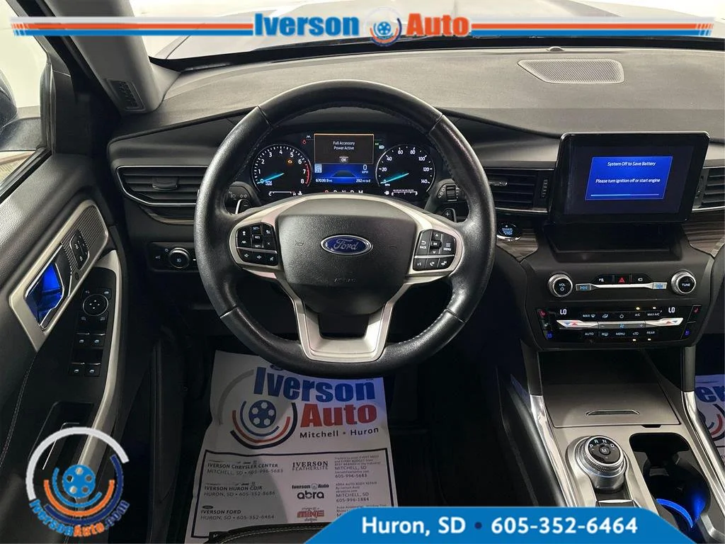 Used 2020 Atlas Blue Ford Limited image 28