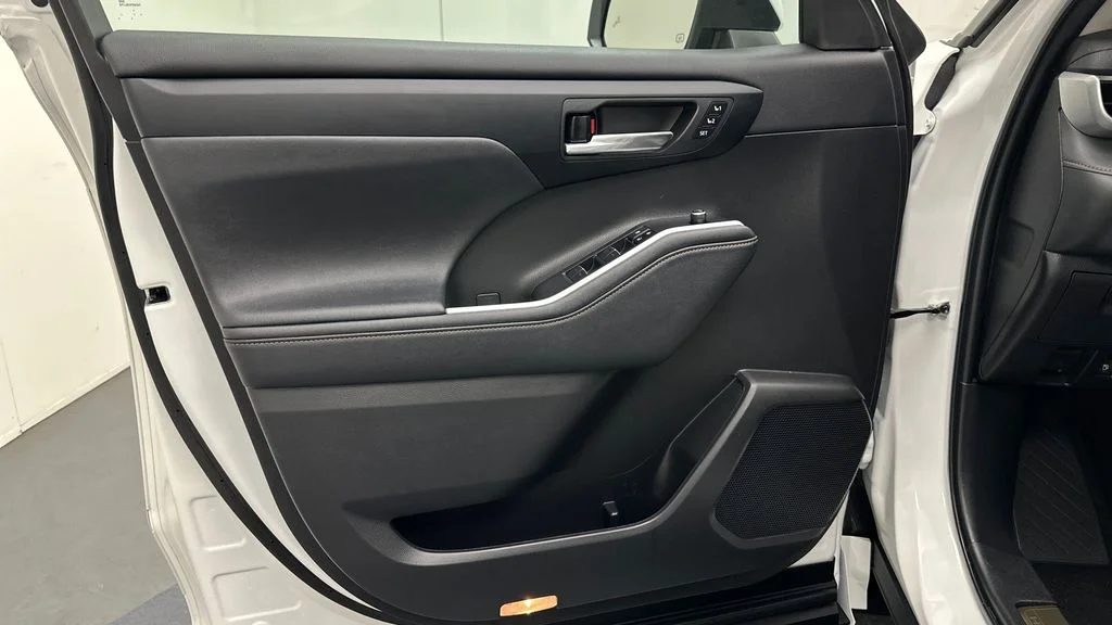 Used 2023 Beige Toyota Bronze Edition image 18