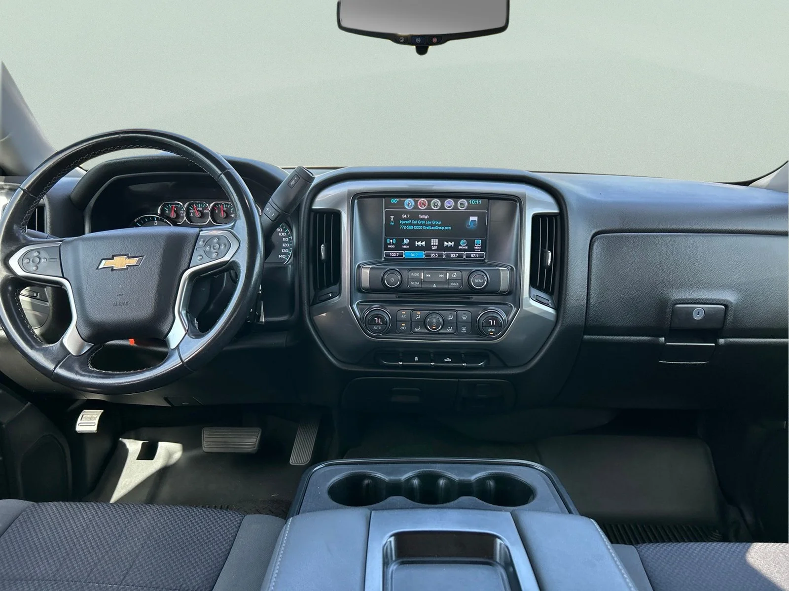 Used 2018 Graphite Metallic Chevrolet LT image 13