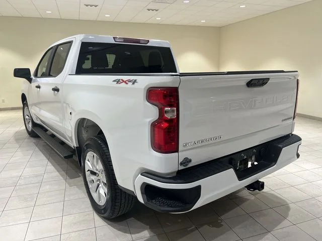 New 2025 White Chevrolet Custom image 3