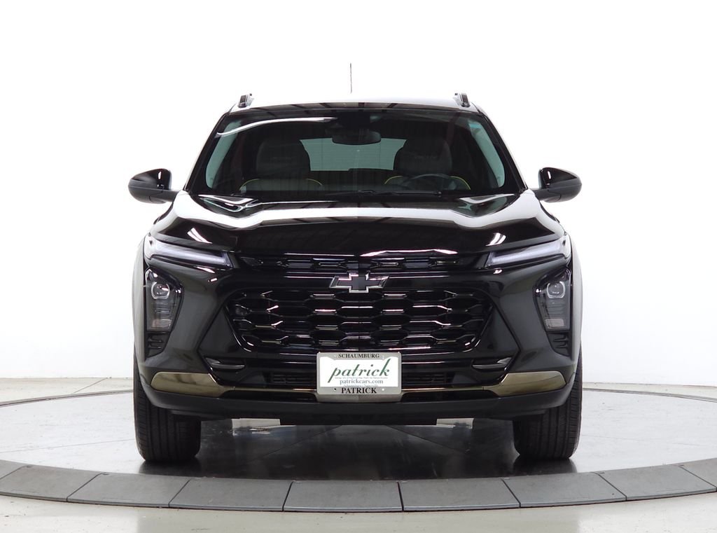 Used 2025 Mosaic Black Metallic Chevrolet ACTIV image 2