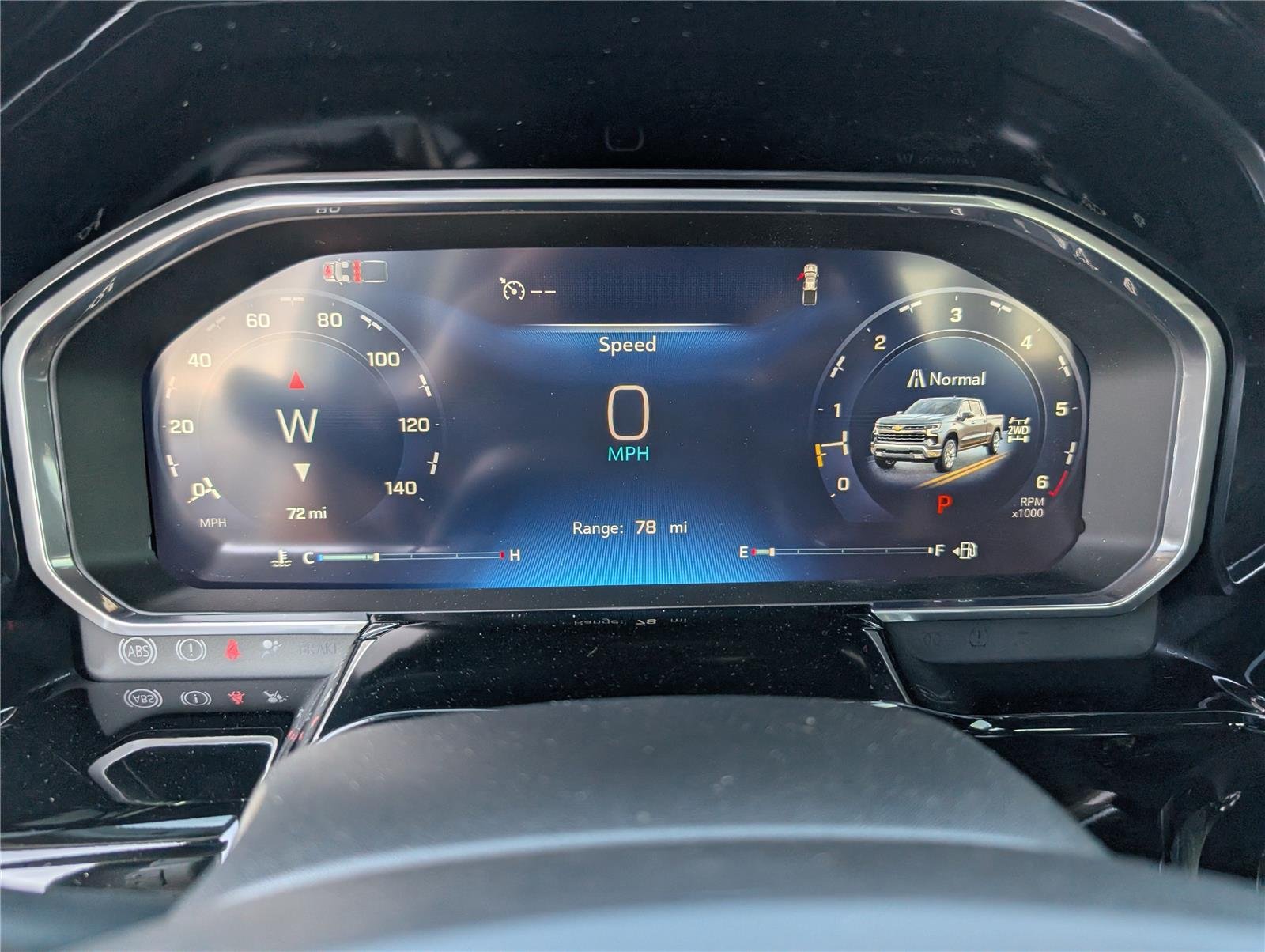 New 2026 Summit White Chevrolet LT image 24